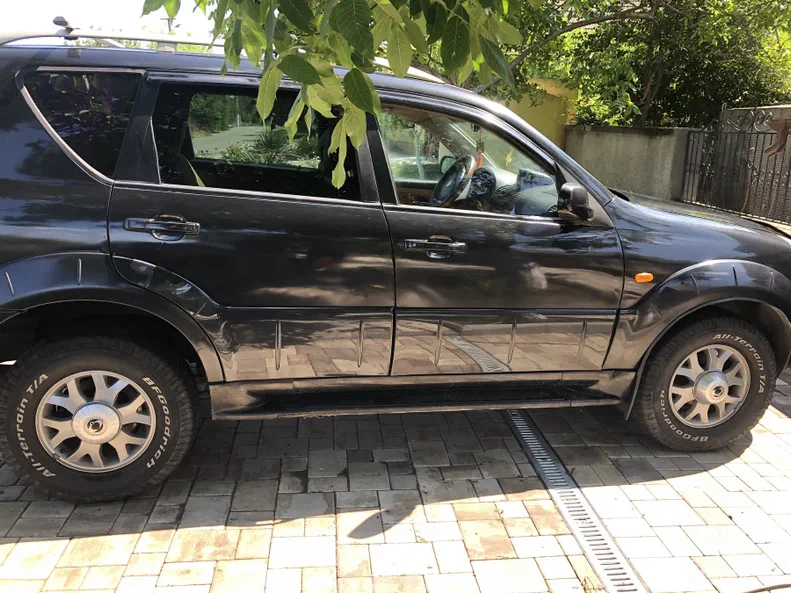 SsangYong Rexton 2004