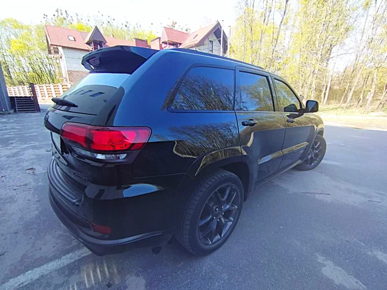 Jeep Grand Cherokee 2020 - 13