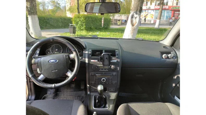 Ford Mondeo 2005 - 10