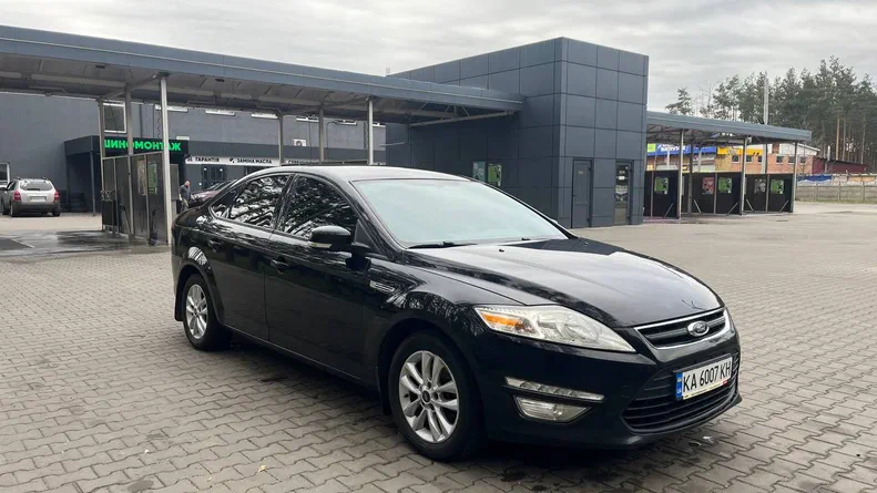 Ford Mondeo 2011 - 6