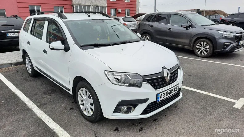 Renault Logan 2019 - 11