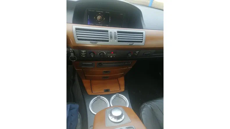 BMW 7 серии 2003