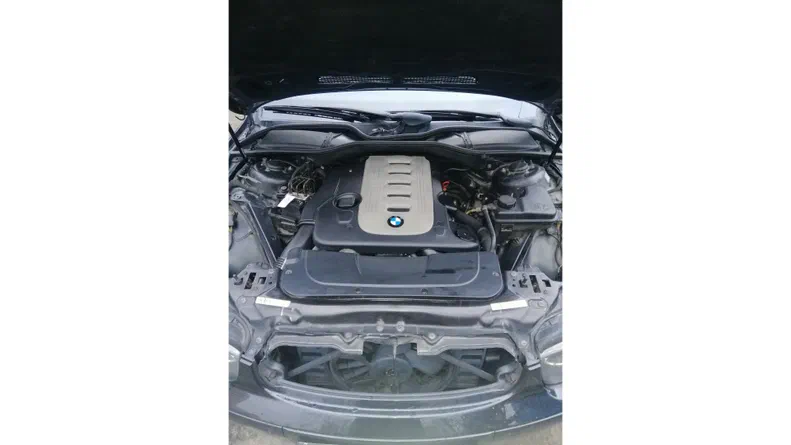 BMW 7 серія 2003 - 10