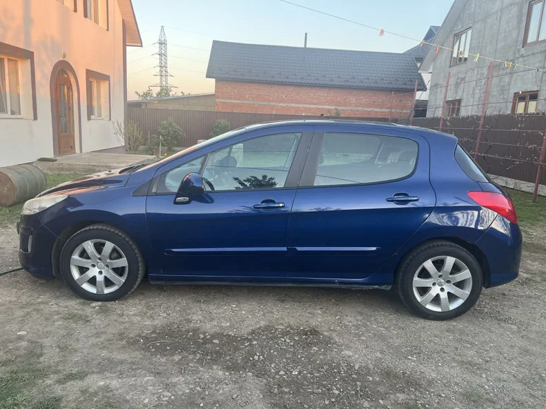 Peugeot 308 2008 - 6