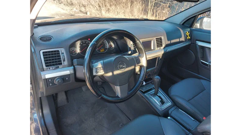 Opel Vectra 2008 - 9