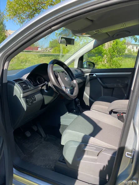 Volkswagen Touran 2014 - 9