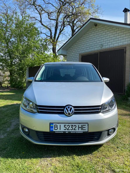 Volkswagen Touran 2014 - 21