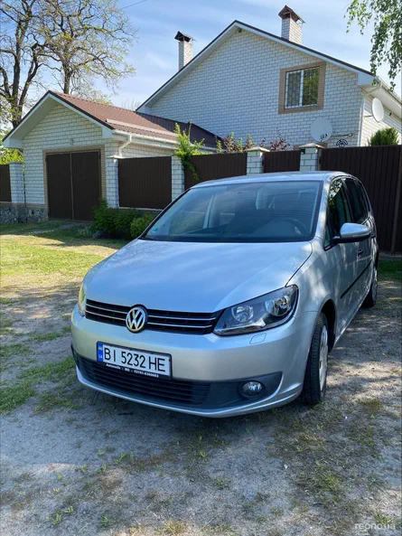Volkswagen Touran 2014