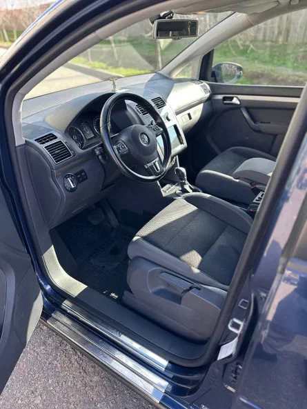 Volkswagen Touran 2012 - 14