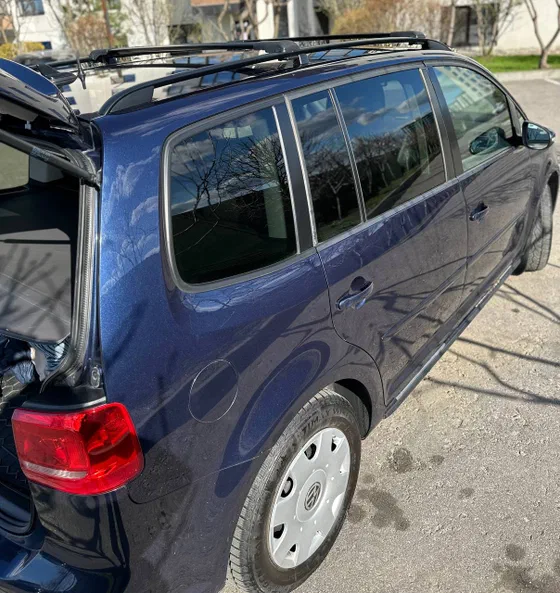 Volkswagen Touran 2012 - 16