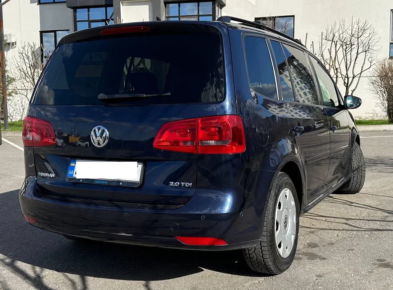 Volkswagen Touran 2012 - 10