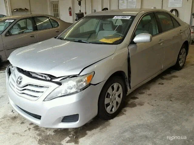 Toyota Camry 2011