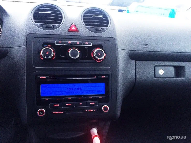 Volkswagen Caddy 2011 - 8