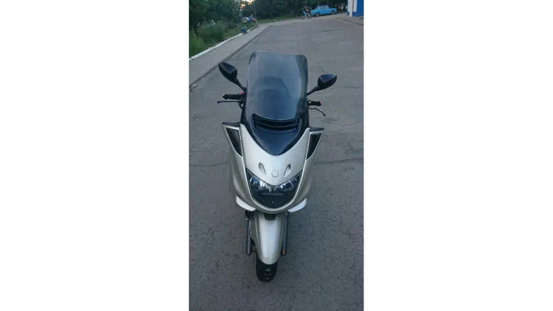 Yamaha  Majesty 2002