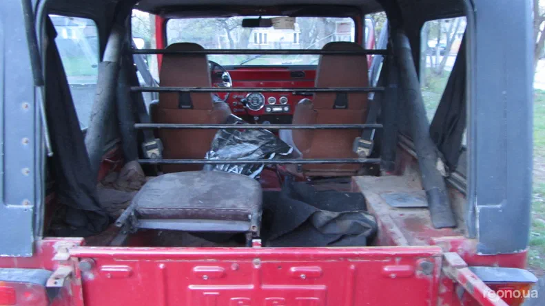 Jeep Wrangler 1981 - 13