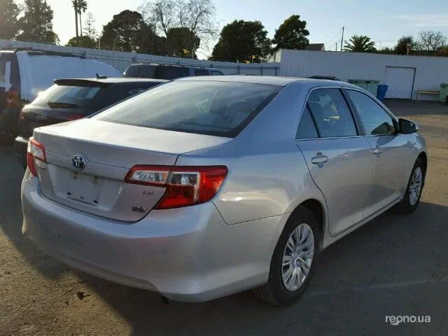 Toyota Camry 2012