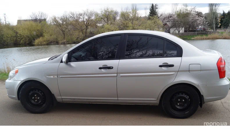Hyundai Accent 2009