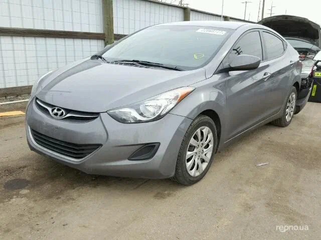 Hyundai Elantra 2012 - 5