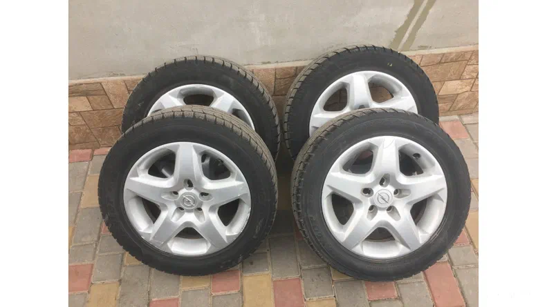 Opel Vectra 2008 - 17