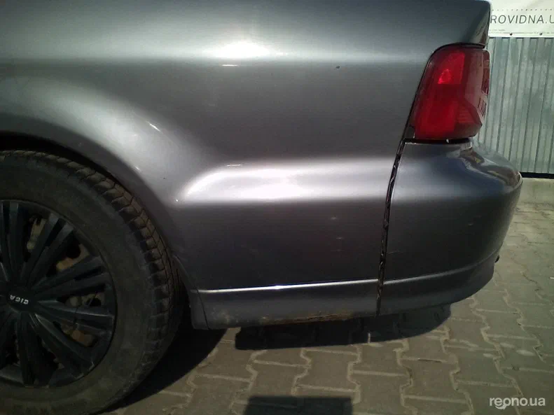 Mitsubishi Galant 2003