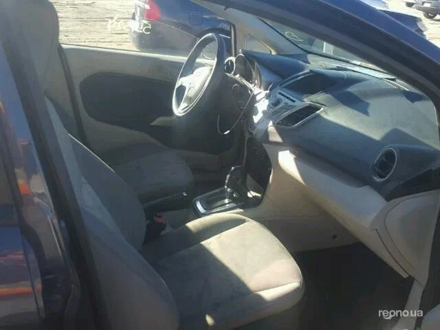 Ford Fiesta 2012 - 7