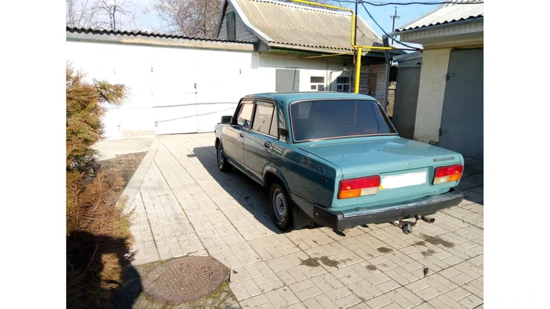 Lada (ВАЗ) 2107 2004