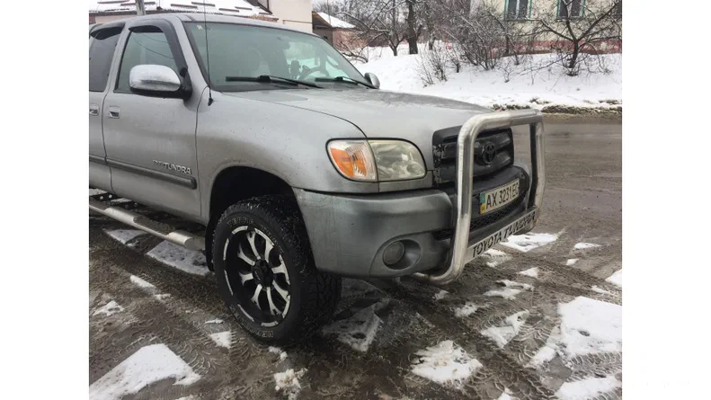 Toyota Tundra 2006 - 10