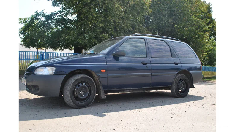 Ford Escort 1996 - 7