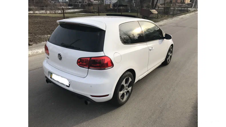 Volkswagen Golf 2012 - 5