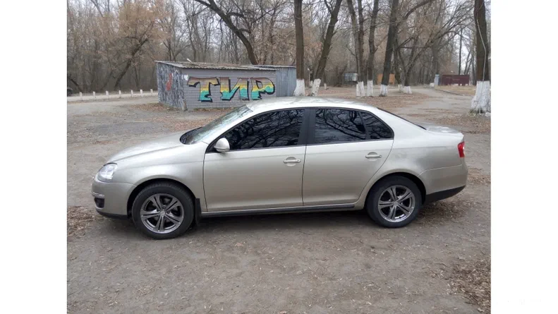 Volkswagen Jetta 2007 - 12