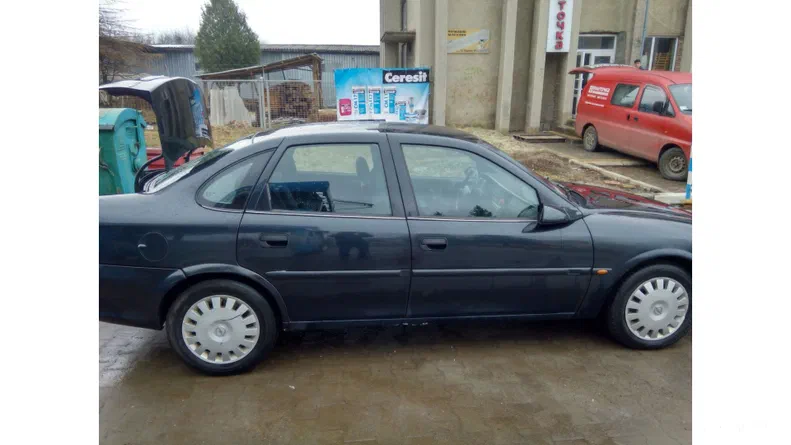 Opel Vectra 1999 - 11