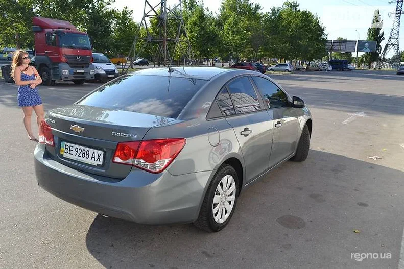 Chevrolet Cruze 2011 - 16