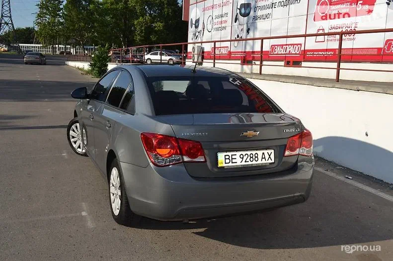 Chevrolet Cruze 2011 - 14