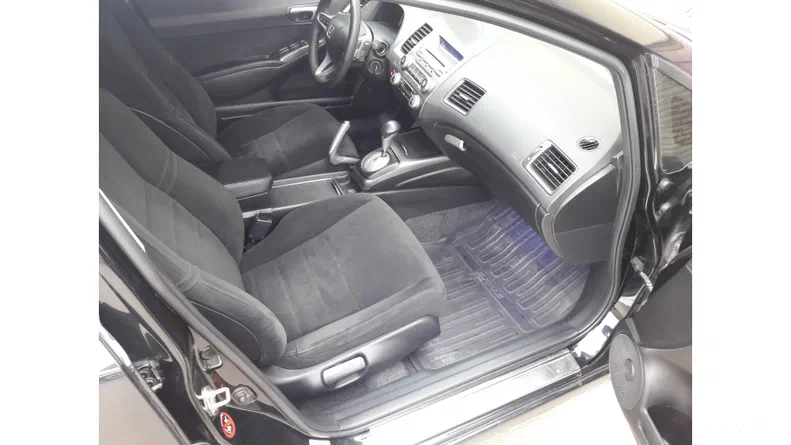 Honda Civic 2008 - 18