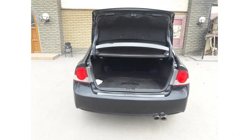 Honda Civic 2008 - 23