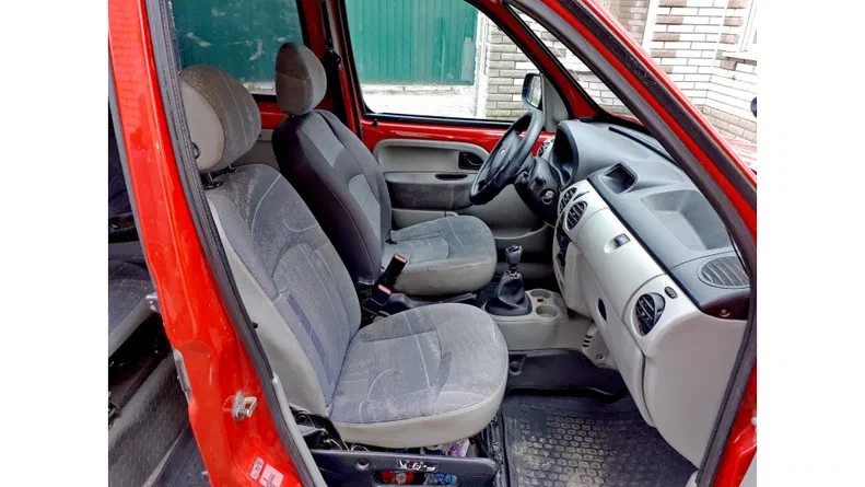 Renault Kangoo 2005 - 6