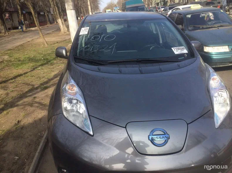Nissan Leaf 2014