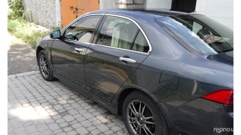 Honda Accord 2008 - 9