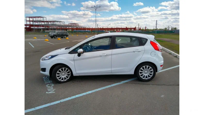 Ford Fiesta 2014 - 5