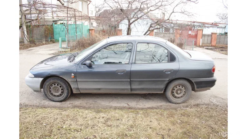 Ford Mondeo 1993 - 5