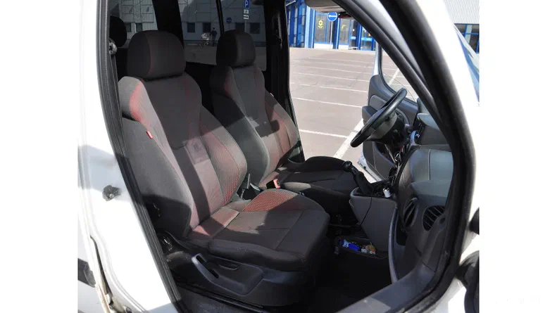 Fiat Doblo 2007 - 6