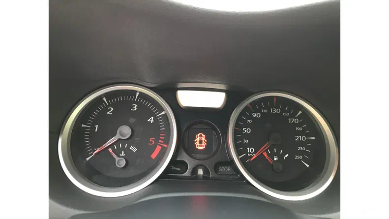 Renault Megane 2007 - 8