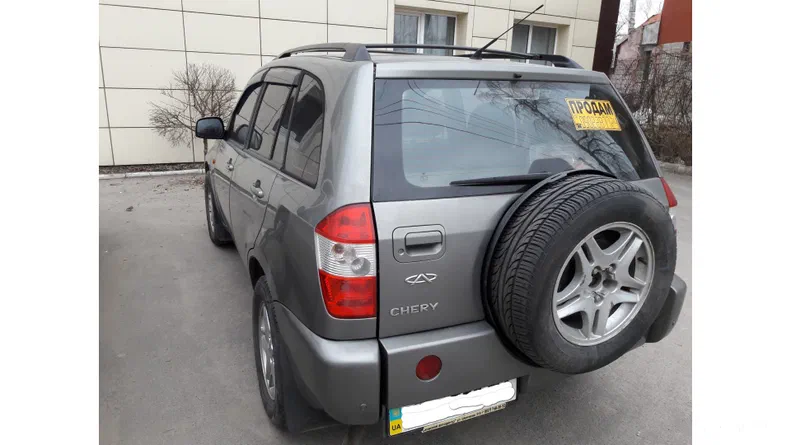Chery Tiggo (T11) 2008 - 7