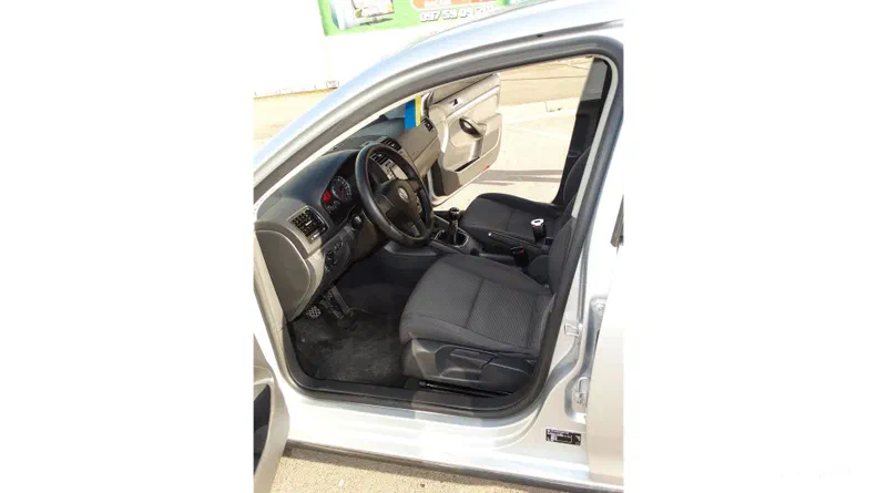 Volkswagen Jetta 2007 - 12