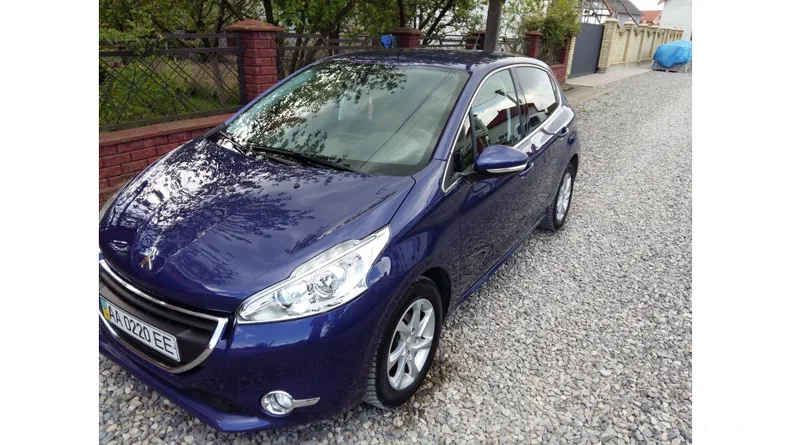 Peugeot 208 2014 - 19