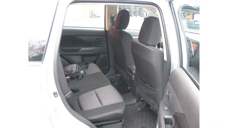 Mitsubishi Outlander 2015 - 5