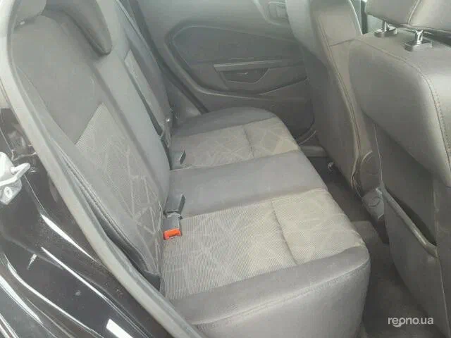Ford Fiesta 2012 - 6