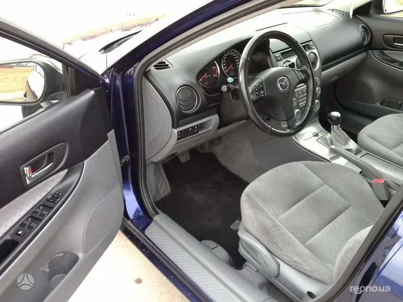 Mazda 6 2002