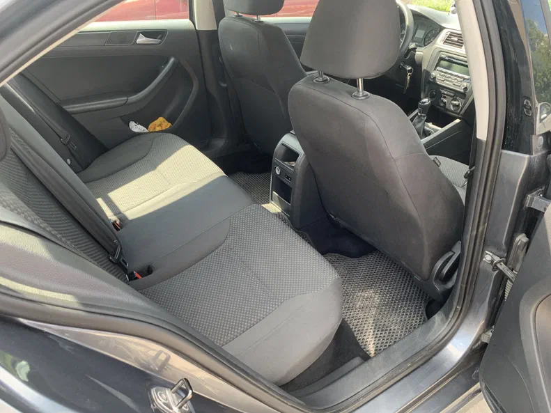 Volkswagen Jetta 2014 - 11