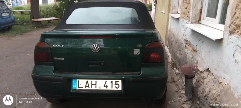 Volkswagen Golf 2000 - 1